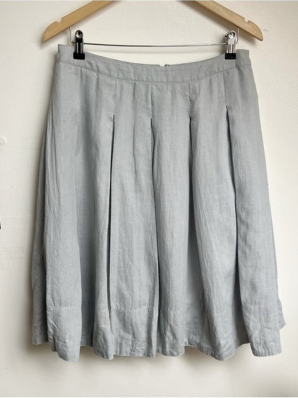 Grey Pleated Knee Length Aline Skirt size 10
